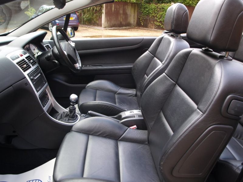 2008 Peugeot 307 Sport HDI image 8