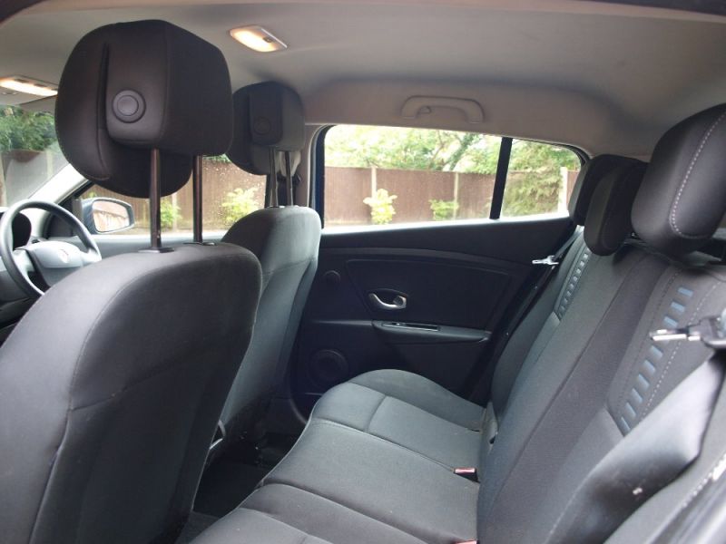 2010 Renault Megane I-Music 1.6 VVT 5dr image 7