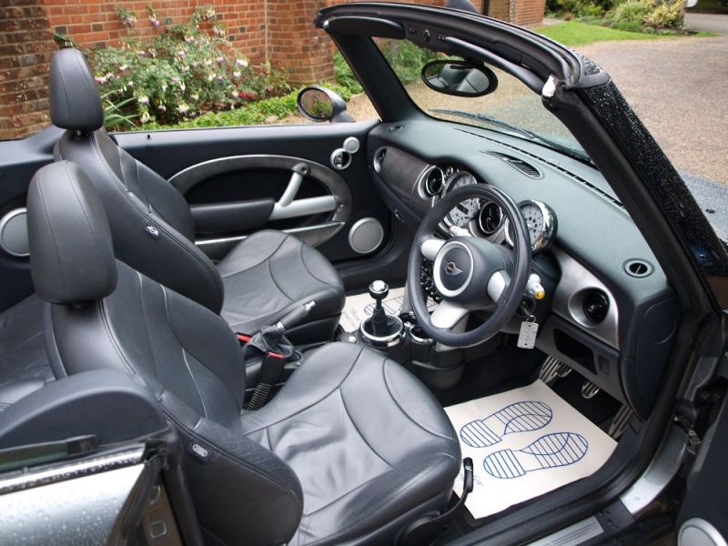 2007 Mini Convertible Cooper S 1.6 image 9