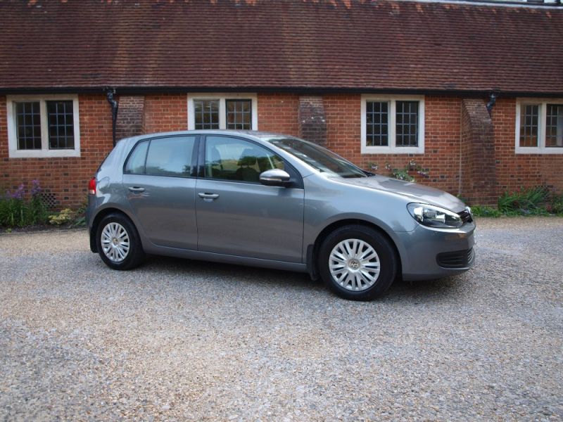 2009 Volkswagen Golf 1.4 S 5dr image 1