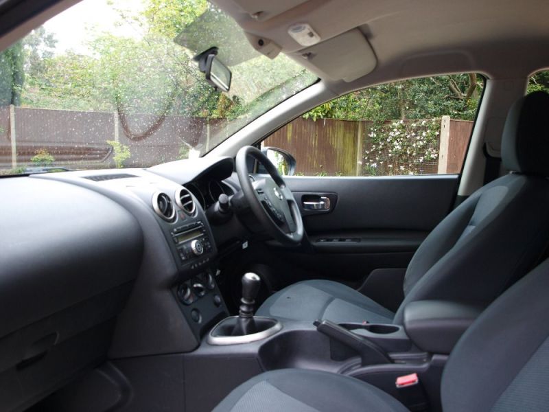 2008 Nissan Qashqai Visia 2.0 DCI 5dr image 7