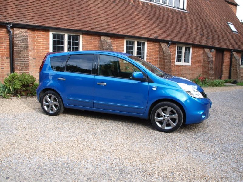 2011 Nissan Note N-TEC 1.6 image 1