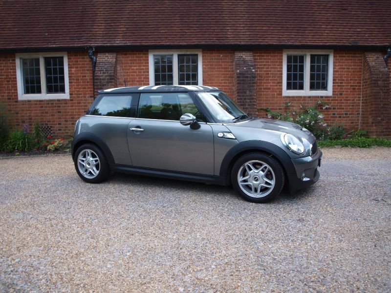 2007 Mini Hatch 1.6 Cooper S image 1