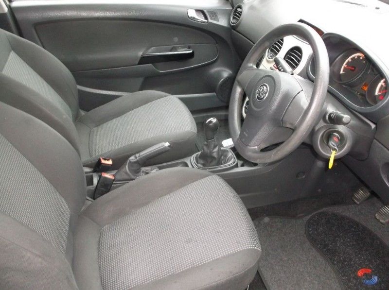 2008 Vauxhall Corsa Life 1.0 image 6