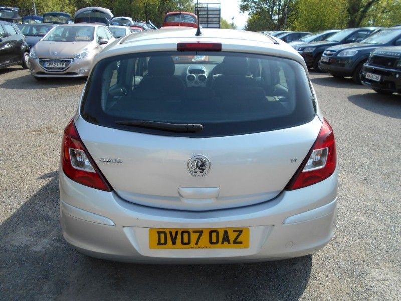 2007 Vauxhall Corsa 1.4 Club 16V image 4