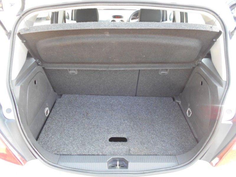 2007 Vauxhall Corsa 1.4 Club 16V image 9