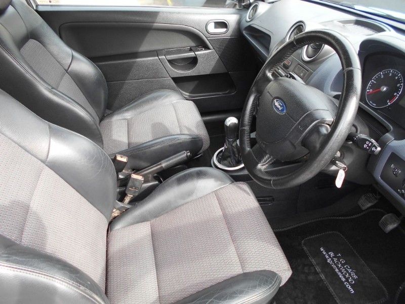 2007 Ford Fiesta 1.6 Zetec S image 6