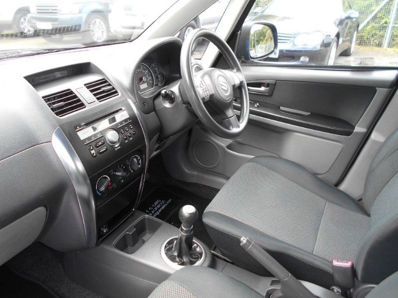 2006 Suzuki SX4 1.6 GL image 7