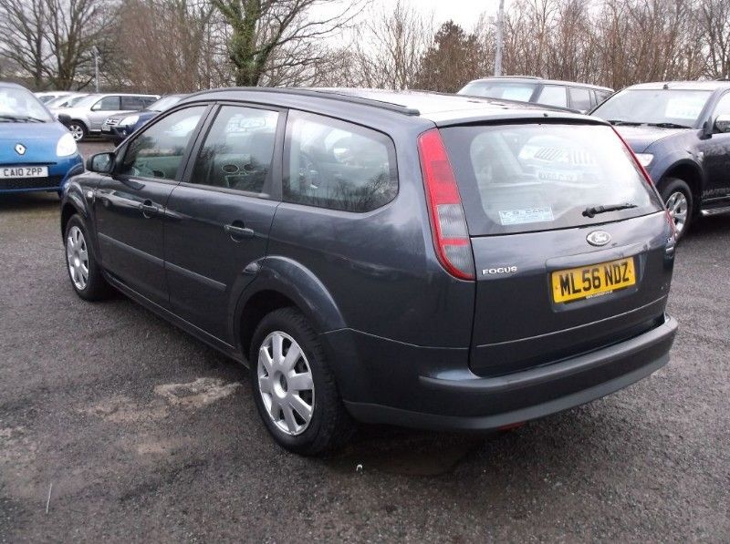 2006 Ford Focus 1.6 LX TDCI image 3