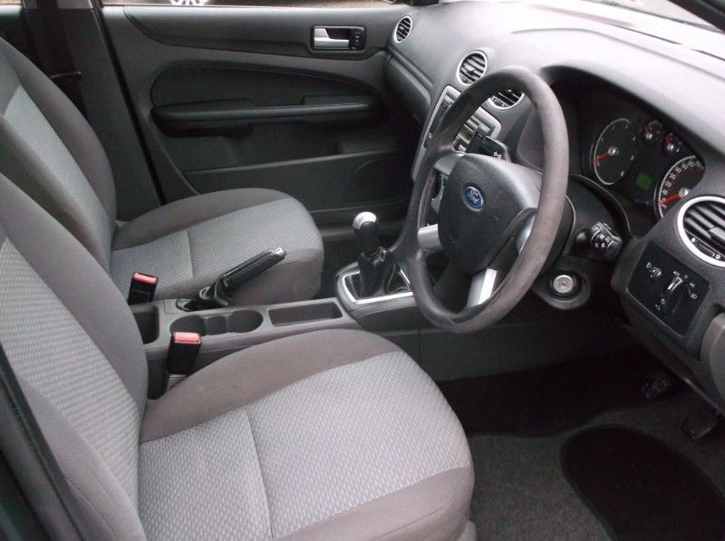 2006 Ford Focus 1.6 LX TDCI image 6