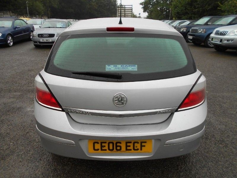 2006 Vauxhall Astra 1.4 16V image 4