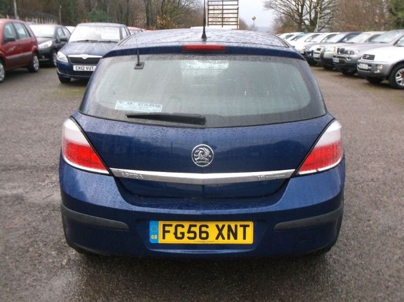 2006 Vauxhall Astra 1.6 Life 16V image 4