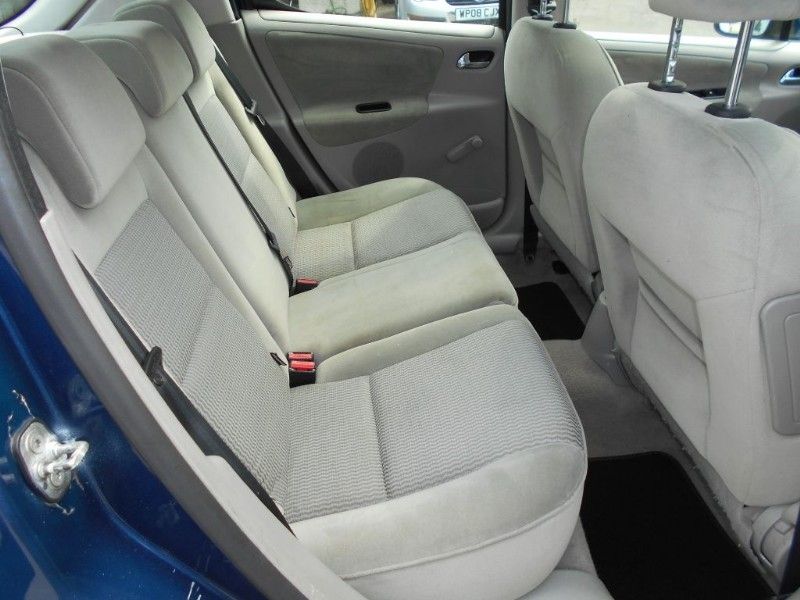 2006 Peugeot 207 1.4 SE 16V image 8