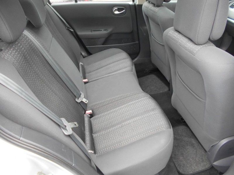 2006 Renault Megane Dynamique VVT image 7