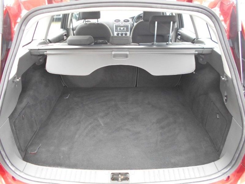 2006 Ford Focus 1.8 Zetec image 9