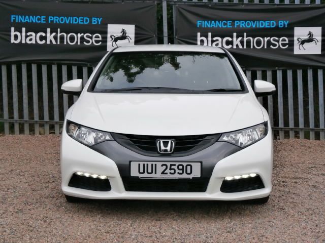 2013 Honda Civic 1.4i SE VETEC image 5