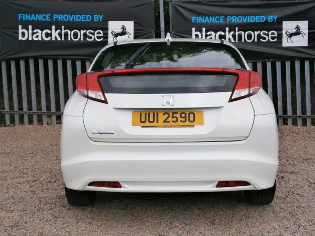 2013 Honda Civic 1.4i SE VETEC image 6