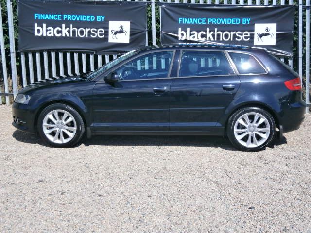 2010 Audi A3 1.6 TDI Sport 5dr image 3