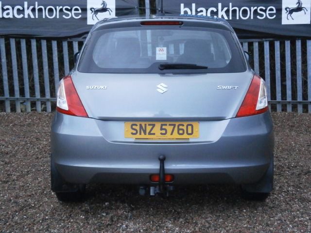 2013 Suzuki Swift 1.3 DDiS SZ3 5dr image 6