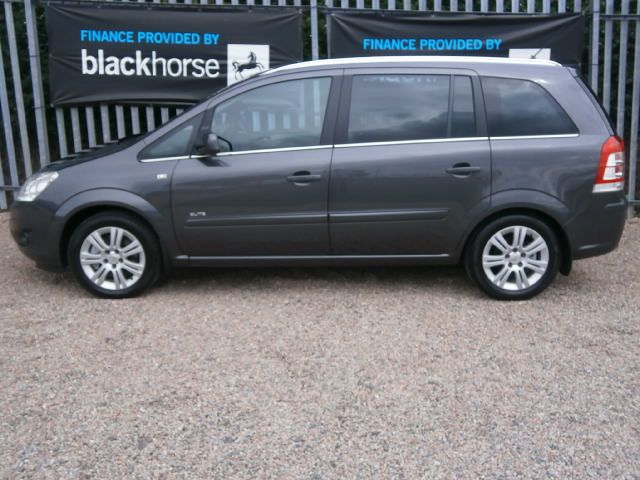 2012 Vauxhall Zafira 1.7 CDTi ecoFLEX 16v 5dr image 3