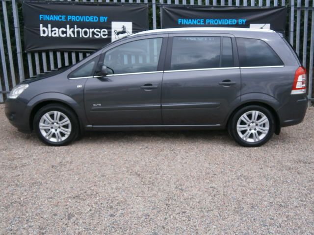 2012 Vauxhall Zafira 1.7 CDTi ecoFLEX 16v 5dr image 3