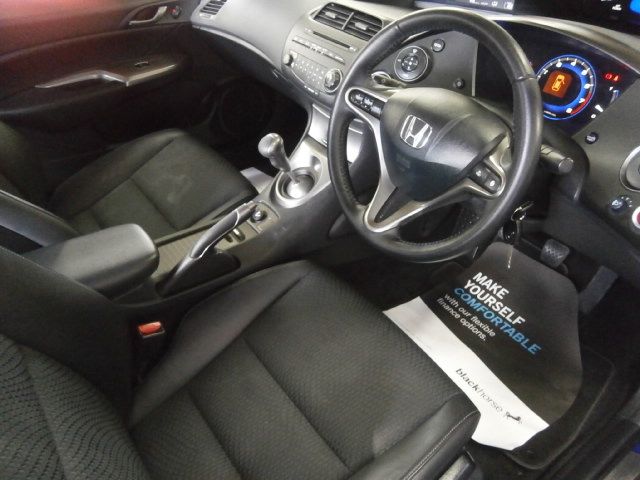 2010 Honda Civic 1.4 i VTEC Si 5dr image 7