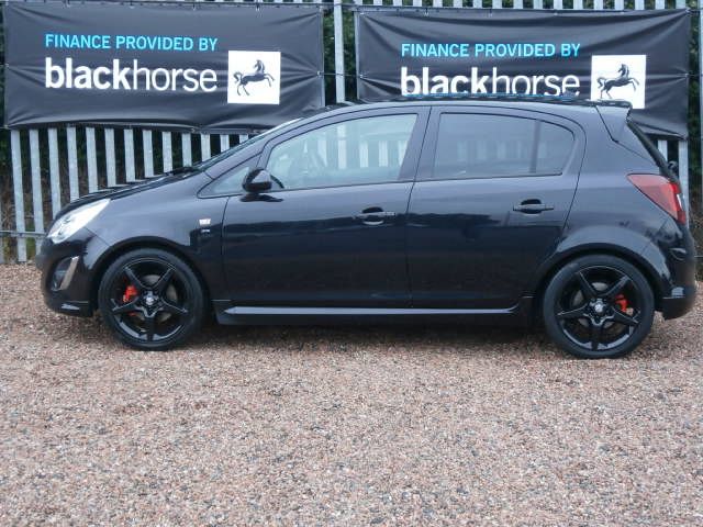 2011 Vauxhall Corsa 1.7 CDTi 16v SRi 5dr image 3