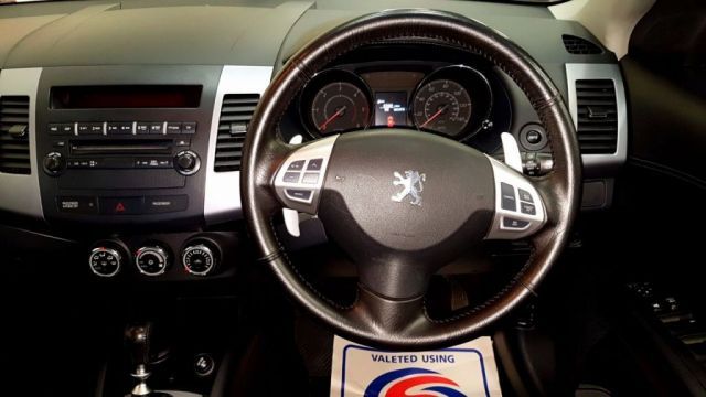 2011 Peugeot 4007 2.2 SE HDI 5d image 5