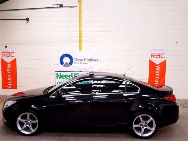 2011 Vauxhall Insignia 2.0 SRI CDTI 4d image 2