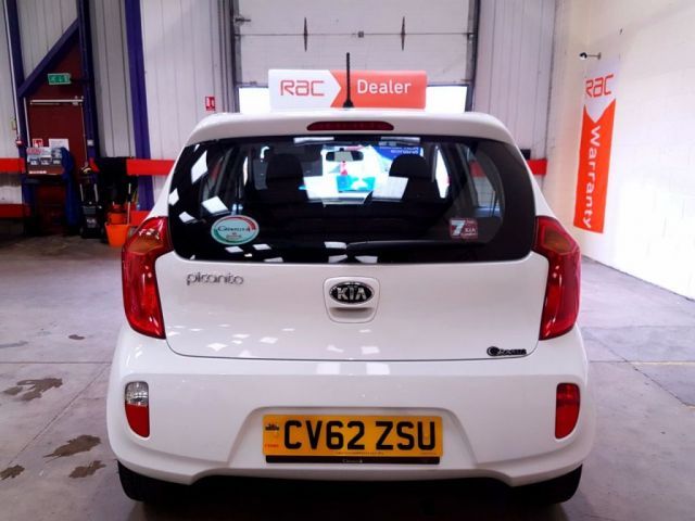 2012 Kia Picanto 1.0 1 5d image 4