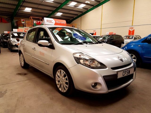 2009 Renault Clio 1.5 DCI 5d image 4