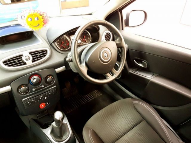 2009 Renault Clio 1.5 DCI 5d image 8
