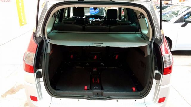 2008 Renault Grand Scenic 1.6 5d image 6