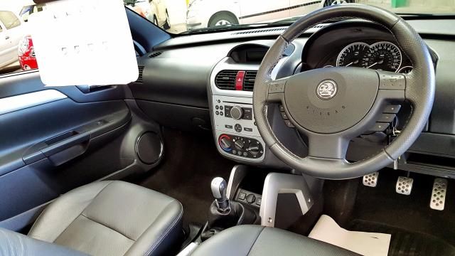 2006 Vauxhall Tigra 1.4 16V 2d image 7