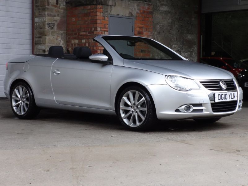 2010 Volkswagen Eos 2.0 TSI Sport image 1