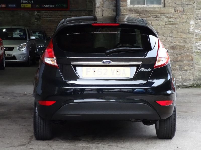 2013 Ford Fiesta 1.25 Zetec image 5