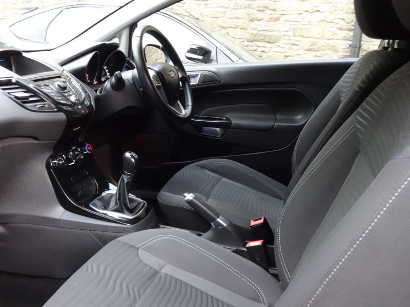 2013 Ford Fiesta 1.25 Zetec image 7