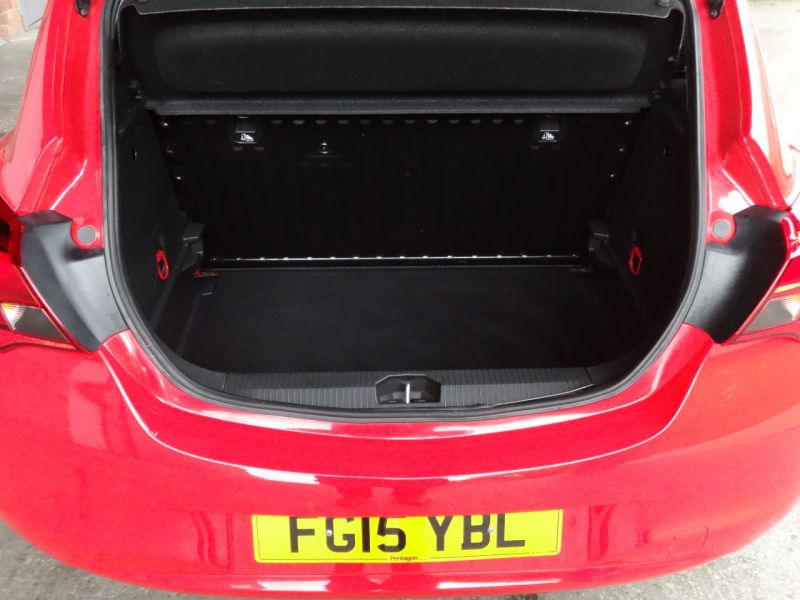 2015 Vauxhall Corsa 1.4 ecoFLEX image 6