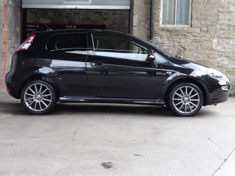 2013 Fiat Punto 1.4 image 4