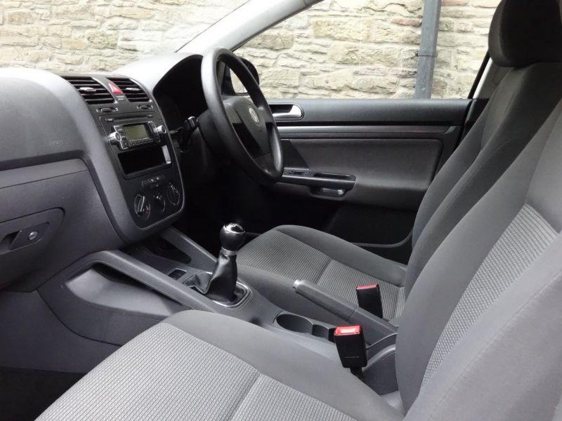 2009 Volkswagen Jetta 1.9 TDI S image 8