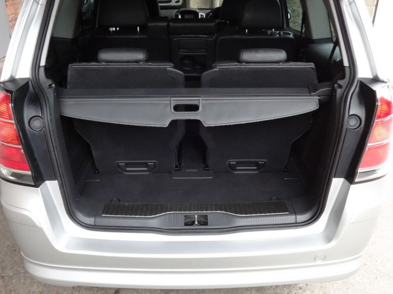 2007 Vauxhall Zafira 1.8 SRI XP image 6