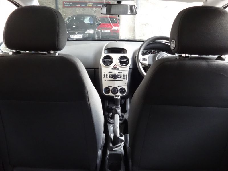 2007 Vauxhall Corsa 1.2 Club image 10