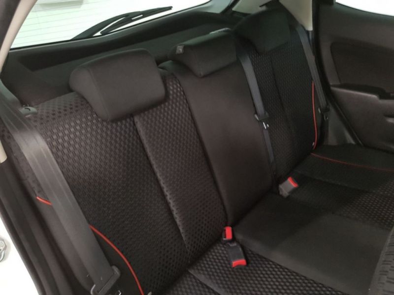 2013 Mazda 2 1.5 Sport 5d image 9