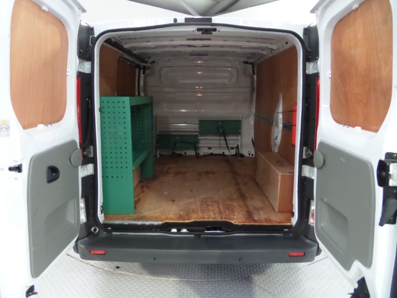 2012 Renault Trafic 2.0 SL27 DCI S/R 3d image 5