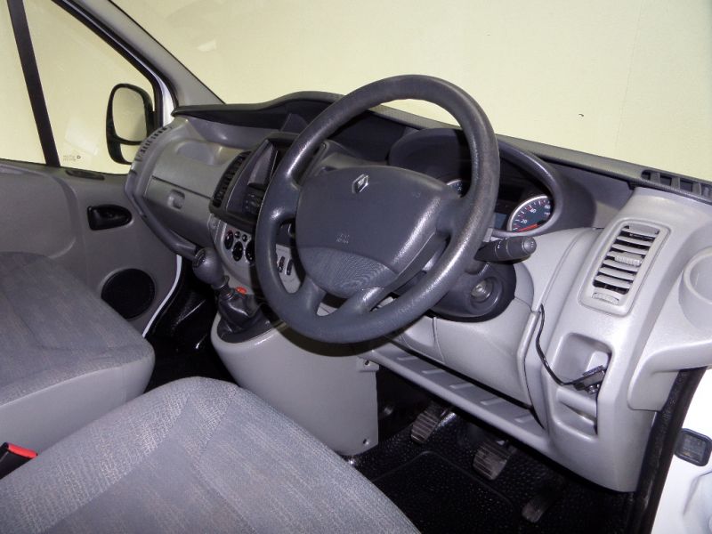 2012 Renault Trafic 2.0 SL27 DCI S/R 3d image 7