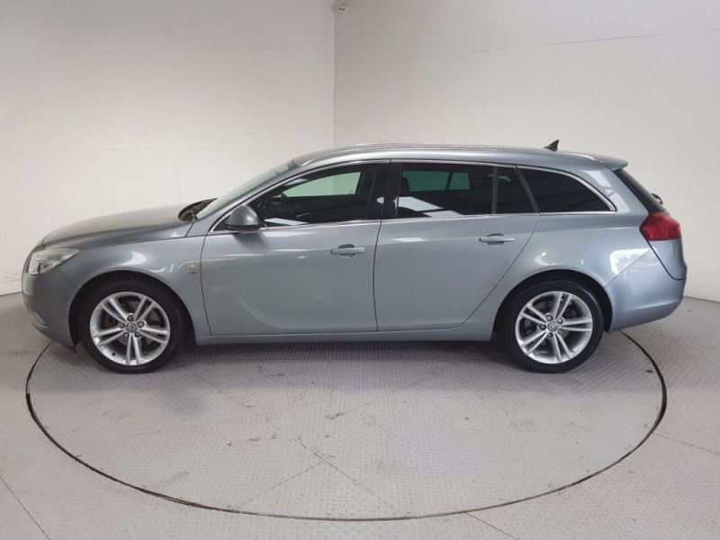 2011 Vauxhall Insignia 2.0 SRI CDTI 5d image 3