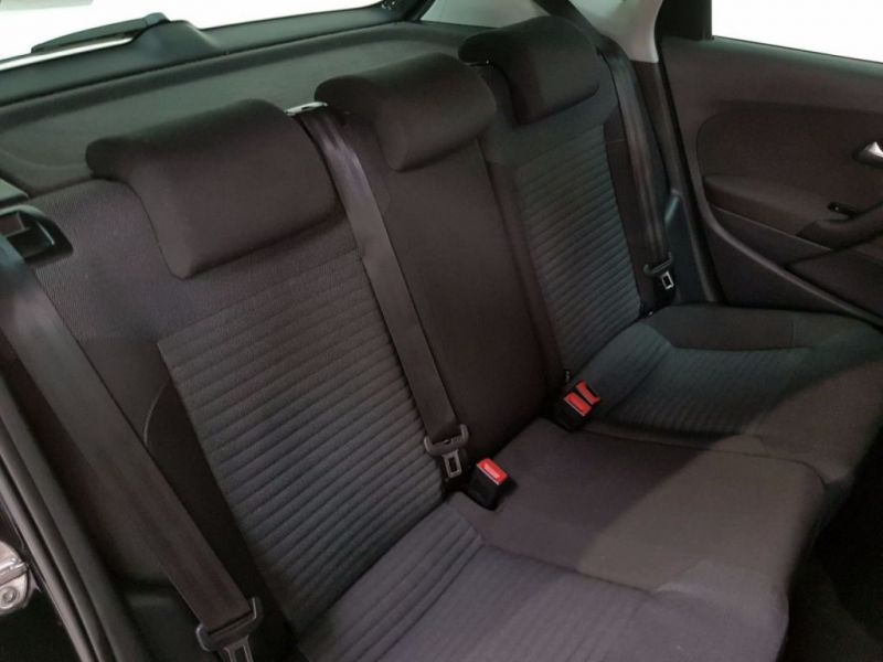 2013 Volkswagen Polo 1.4 5d image 9