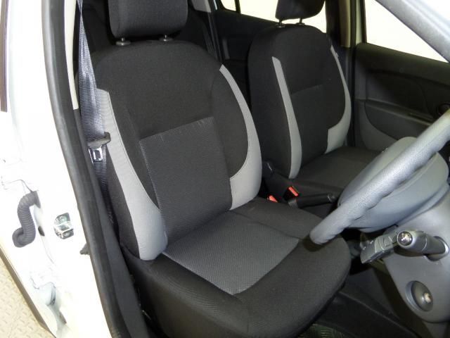 2015 Dacia Logan MCV 1.1 5d image 8