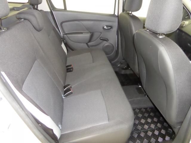 2015 Dacia Logan MCV 1.1 5d image 9