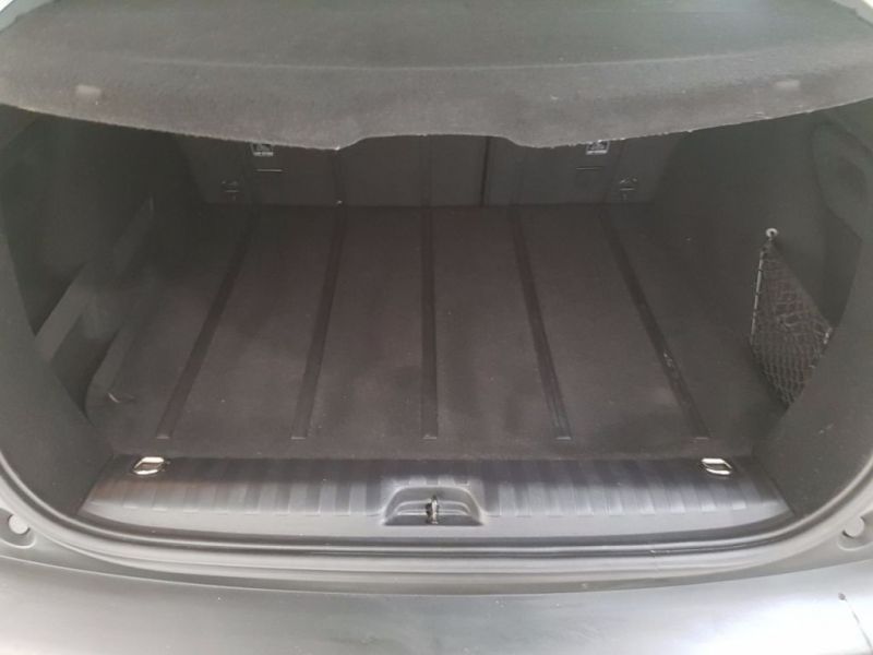 2013 Peugeot 2008 1.2 5d image 10